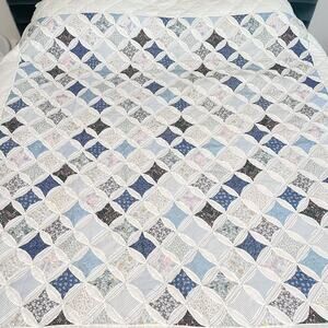 Vintage 1994 Cathedral Window Quilt White Blue Patchwork Floral 86 X 86